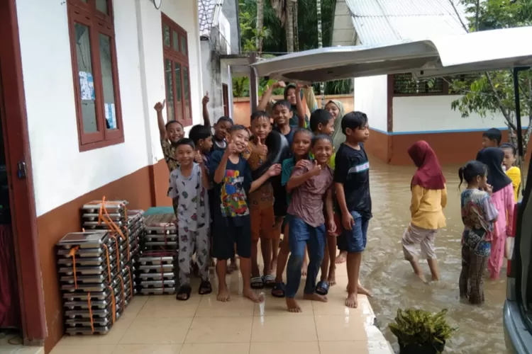 Ekonomi Global Bergejolak, Stabilitas Pangan dan MBG Harus Dijaga